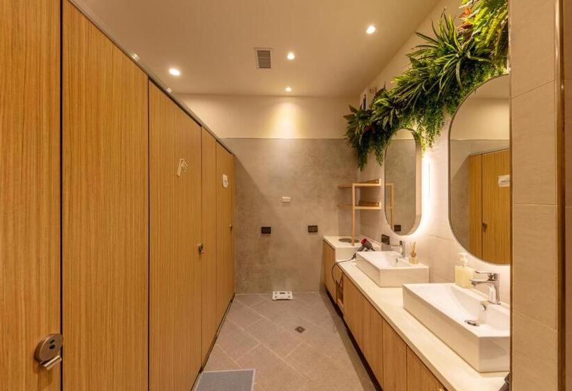 اتاق استاندارد سه تخته با سرویس بهداشتی مشترک, Cho Stay Capsule Hotel Taoyuan Airport T2