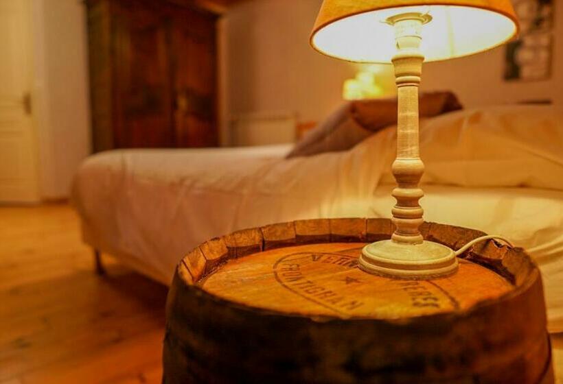 Семейный Номер, Le Moulin Du Bateau