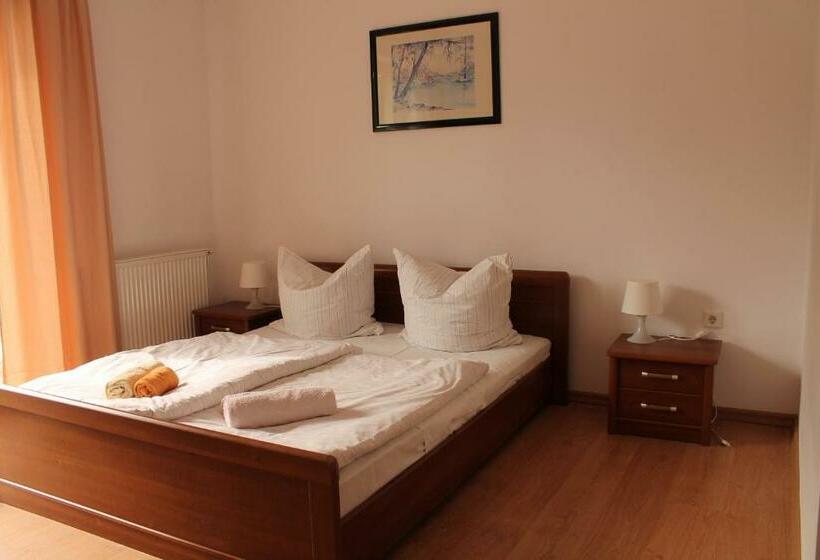 Номер Deluxe с Балконом, Pension Asteria