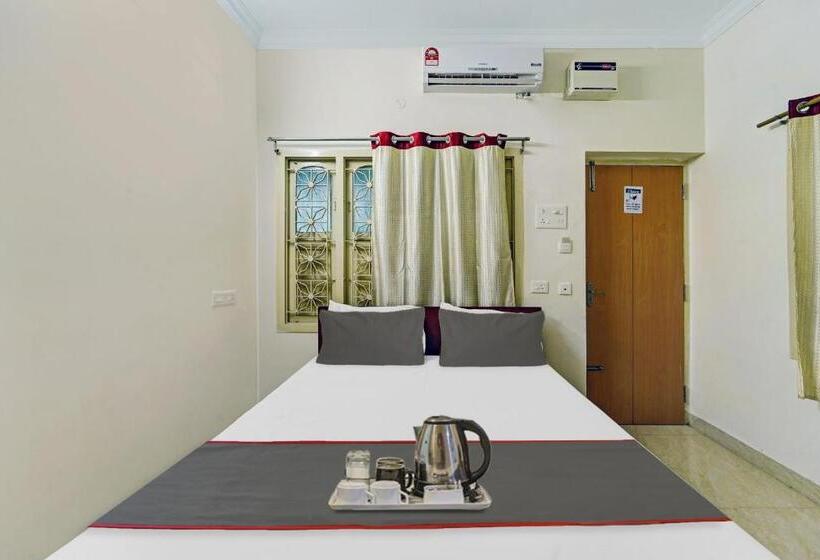 Номер Стандарт, Collection O Arn Guest House Near Chennai International Airport