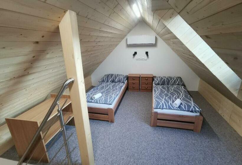 Семейный Номер, Penzion Kormorán