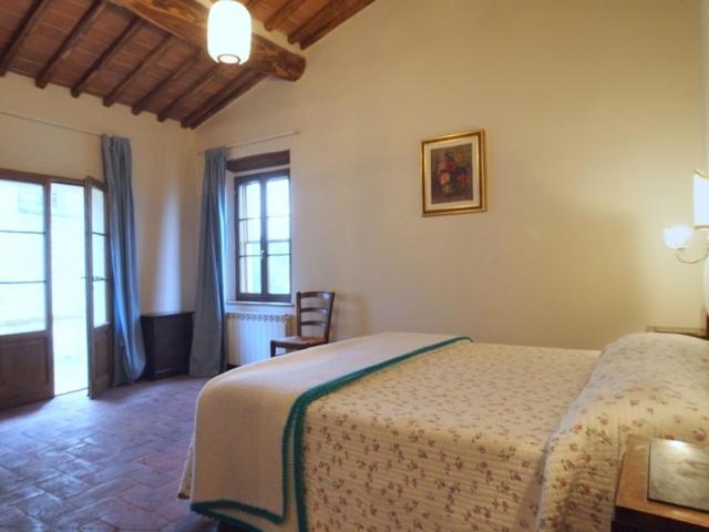 آپارتمان 4 خوابه, Castello Di Montalto