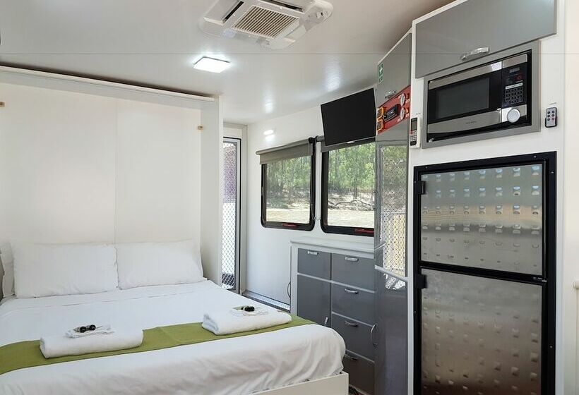 Студия Стандарт Двуспальная Кровать, Moama On Murray Houseboats