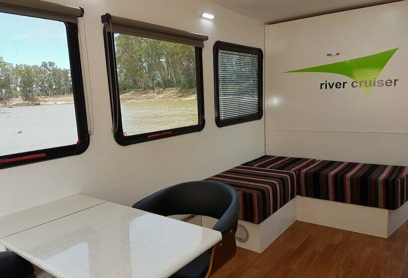 Студия Стандарт Двуспальная Кровать, Moama On Murray Houseboats