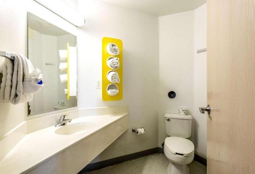 Номер Стандарт, Motel 6 Roswell, Nm