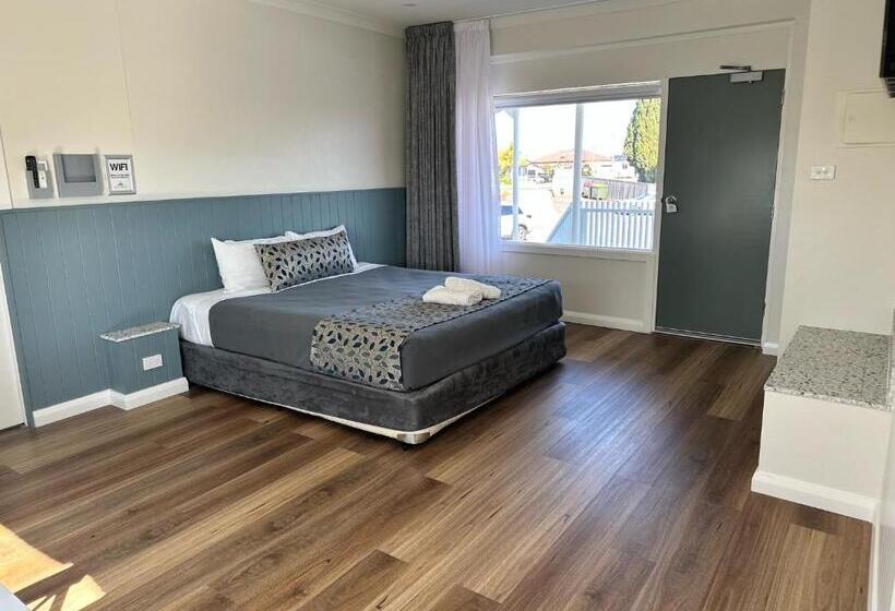 Номер Deluxe Кровать Кинг, Surf Beach Motel Newcastle