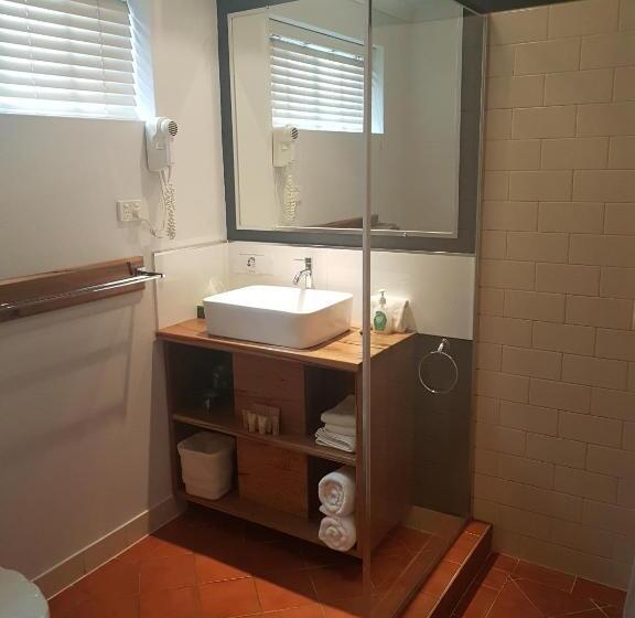 스탠다드 발코니 룸, Adamsons Riverside Accommodation