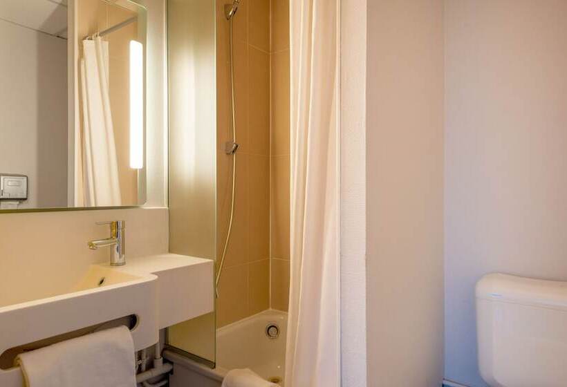Номер Стандарт, B&b Hotel Cholet Sud