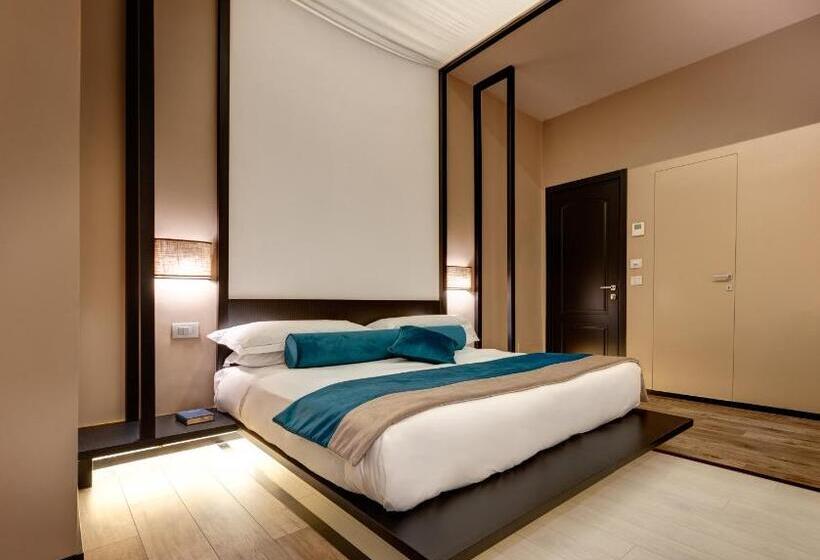 Camera Comfort, Dharma Luxury