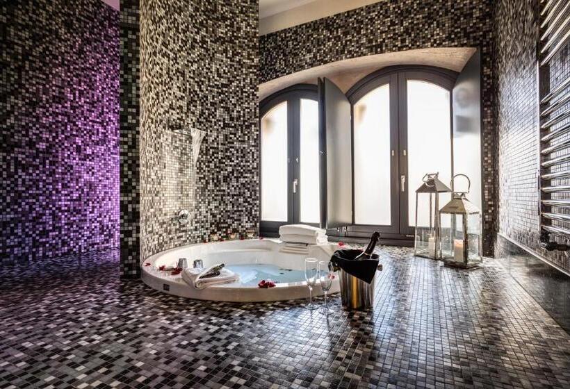 Suite con Idromassaggio, Dharma Luxury