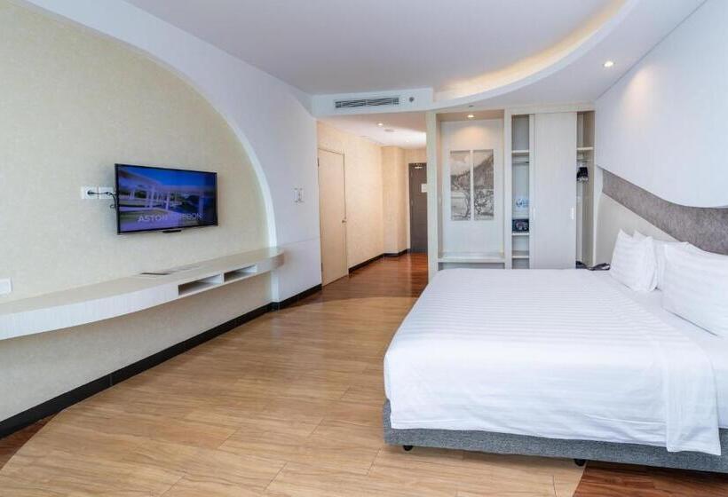 Номер Executive, Aston Cirebon Hotel And Convention Center