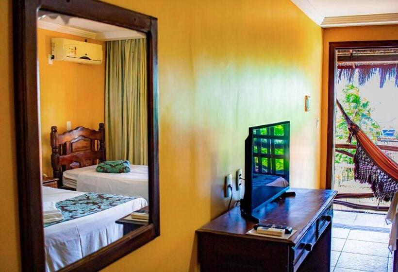 Трехместный Номер Deluxe Вид на Море, Castelo Beach