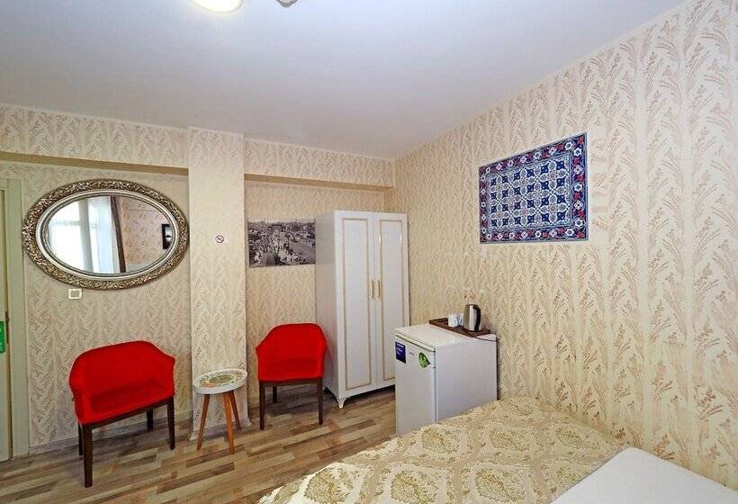 اتاق استاندارد سه نفره, Nagehan Hotel Old City