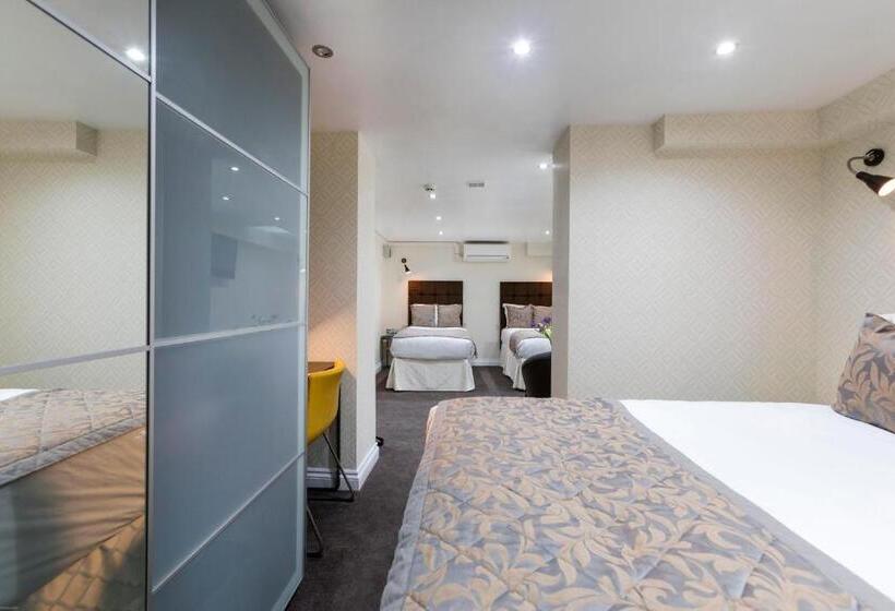חדר סטנדרט לארבעה, Hotel Shepherds Bush London