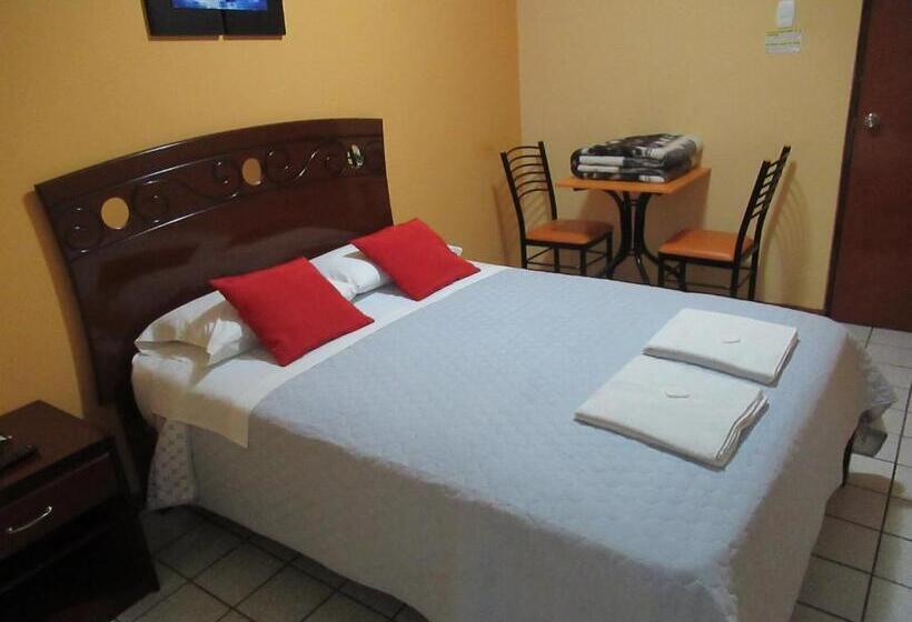 اتاق استاندارد, Kurmi Hostel Lima Airport