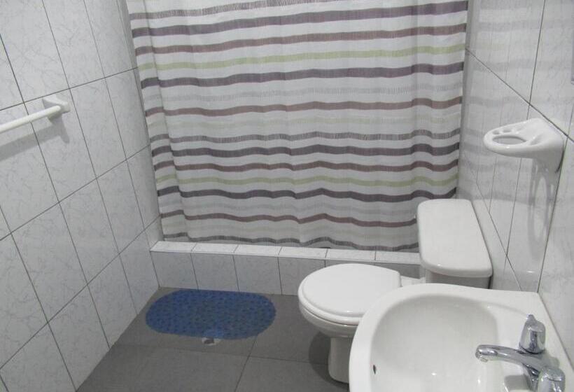 اتاق استاندارد, Kurmi Hostel Lima Airport