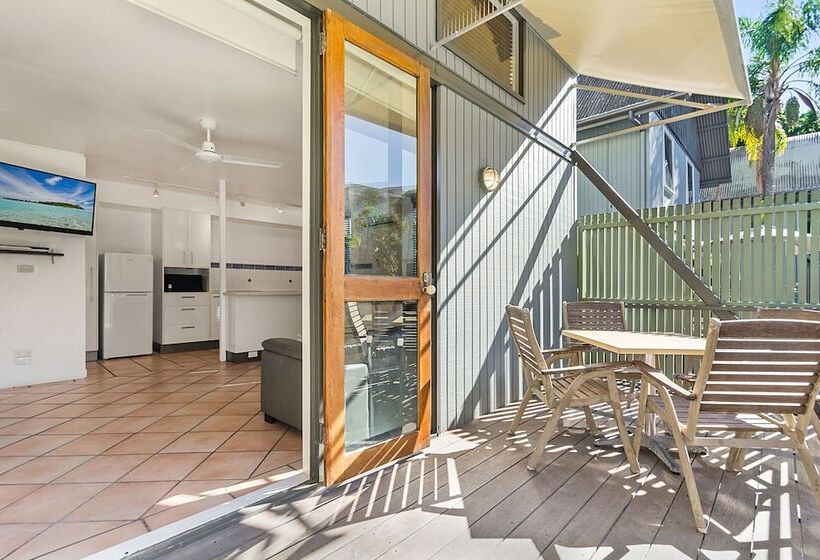 침실 1개 주택, The Hastings Beach Houses