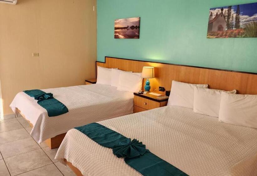 سوییت با چشم‌انداز استخر, Combate Beach Resort