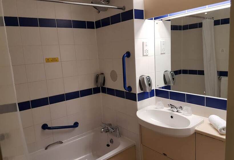 Номер Стандарт, Days Inn Sutton Scotney North