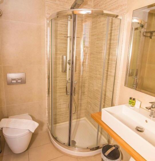 سوییت, Grand Theoni Boutique Hotel & Spa
