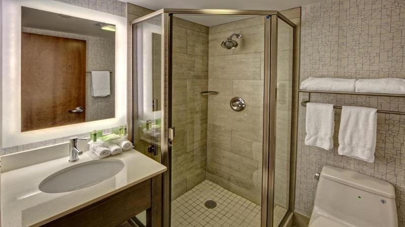 Стандартный Номер Кровать Кинг, Holiday Inn Express Roslyn, An Ihg