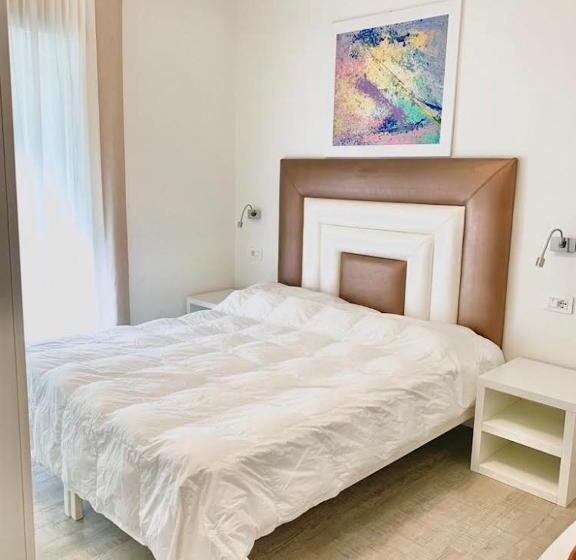 Апартаменты 1 Спальня, Park Hotel Cellini