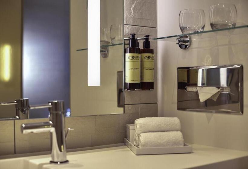 Номер Superior Кровать Кинг, Pullman Paris Roissy Cdg Airport