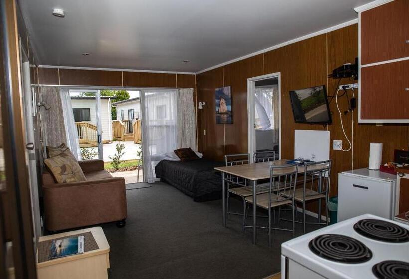 Апартаменты 2 Спальни, Peninsula Motel