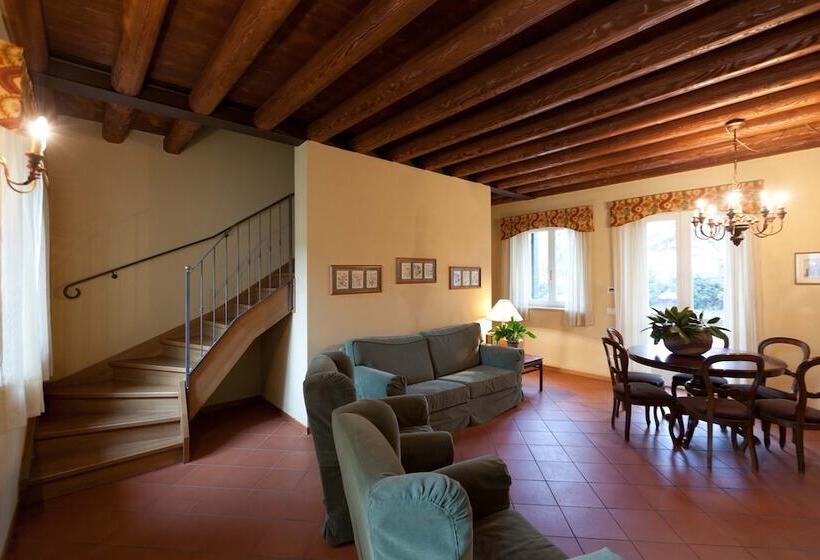 آپارتمان 3 خوابه, Relais Corte Paradiso