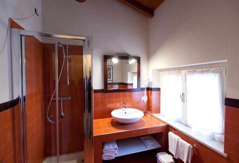 آپارتمان 3 خوابه, Relais Corte Paradiso