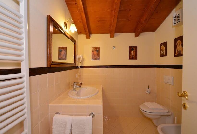 آپارتمان 3 خوابه, Relais Corte Paradiso