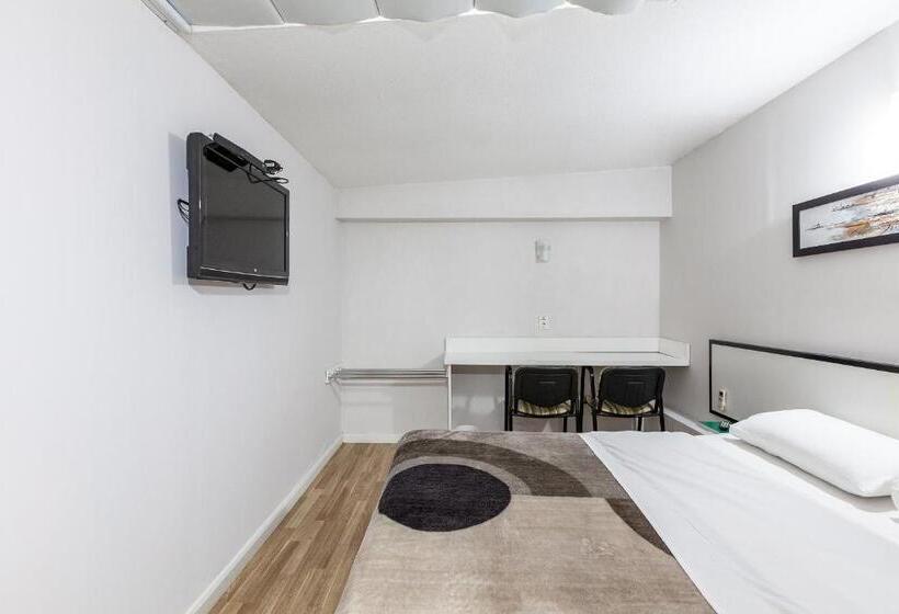 Quarto Deluxe, Tri Hotel Smart Caxias