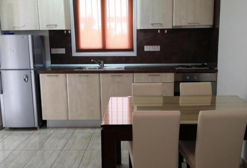 Семейные Апартаменты, Agrino Hotel Apartments