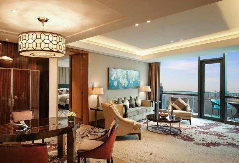 Люкс Deluxe Кровать Кинг, Intercontinental Changsha, An Ihg