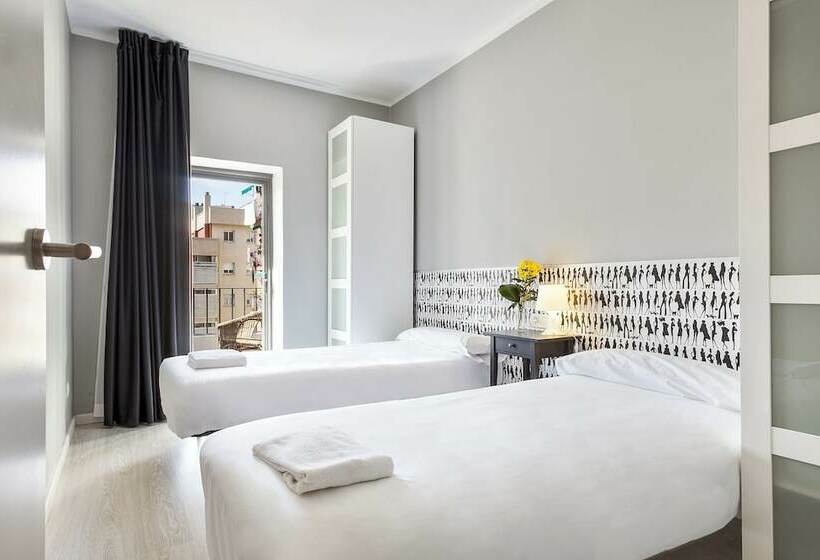 Апартаменты 2 Спальни, Fira Centric Apartments By Gaiarooms