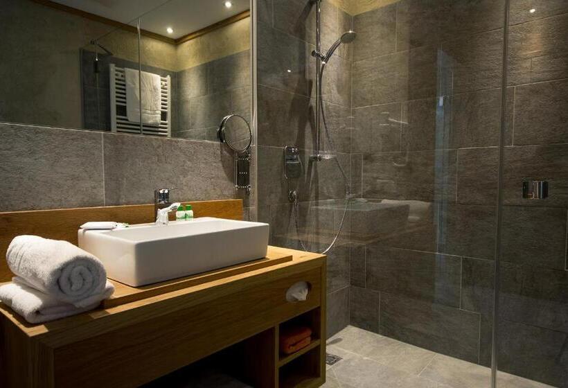 اتاق استاندارد, Tilia Living