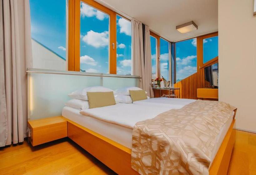 اتاق لوکس با چشم‌انداز, Wenceslas Square Hotel   Czech Leading Hotels