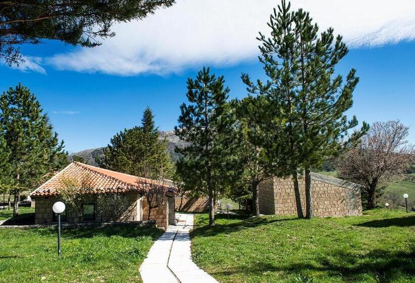 اتاق استاندارد با چشم‌انداز کوهستان, Antico Resort Cerasella