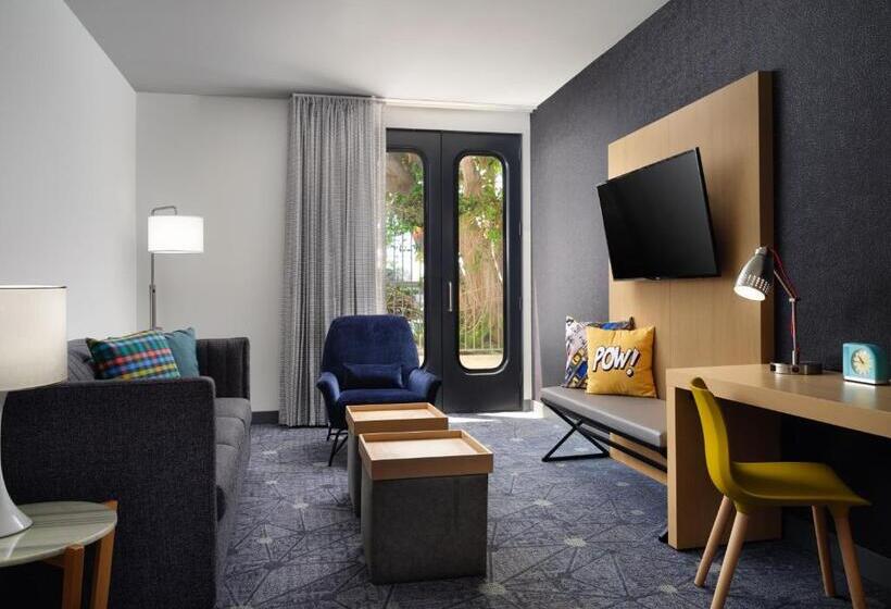 스위트, Aloft El Segundo  Los Angeles Airport
