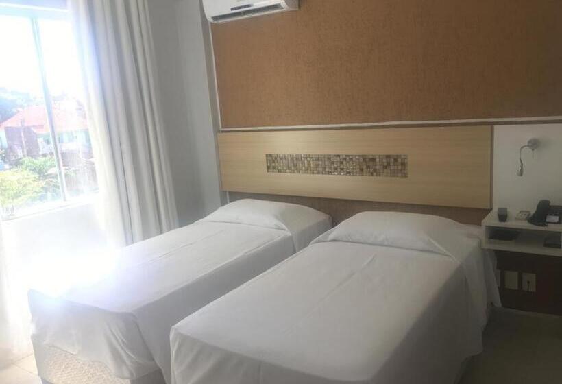 Номер Стандарт, Emirates Hotel & Suites