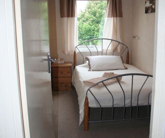 חדר סופריור יחיד, The Haldon Guest House