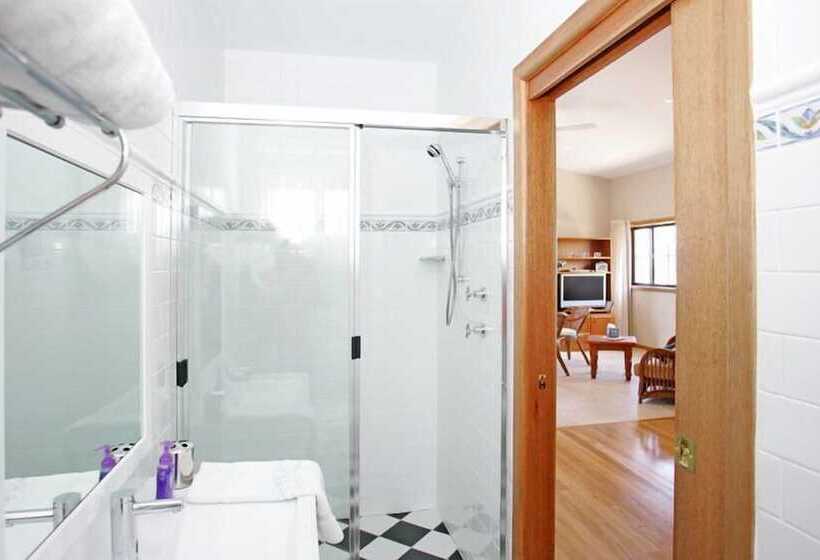 Люкс, Lavender House Bed & Breakfast