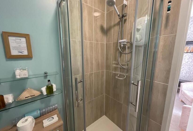 Quarto Estandar Cama King, Merritt Guest House B&b