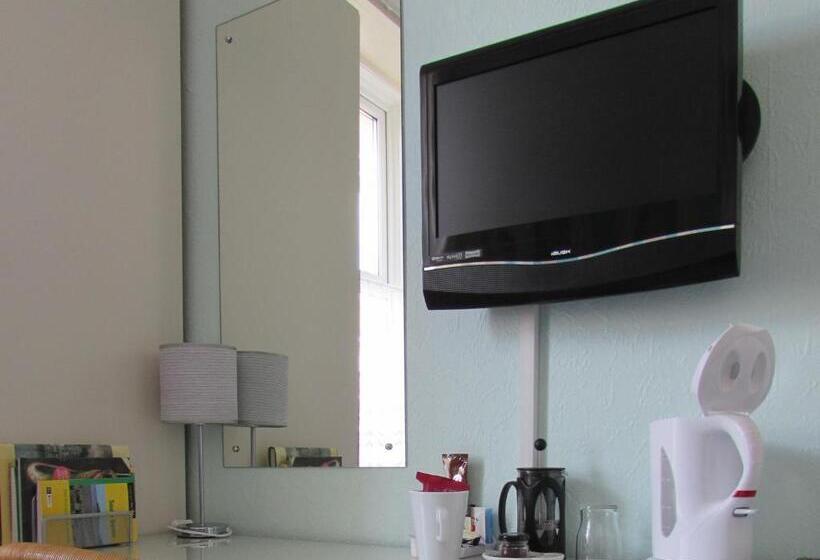 Quarto Estandar Individual, Merritt Guest House B&b