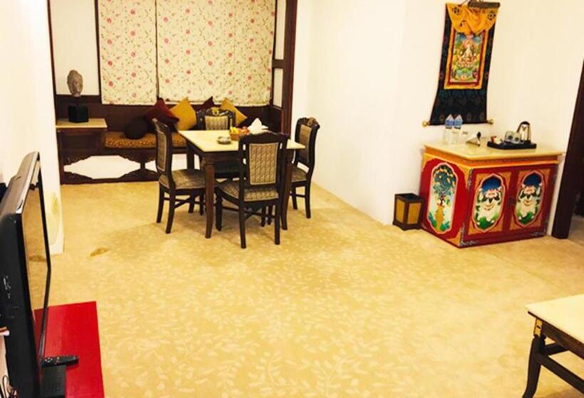 سوییت سوپریور, The Chumbi Mountain Retreat & Spa