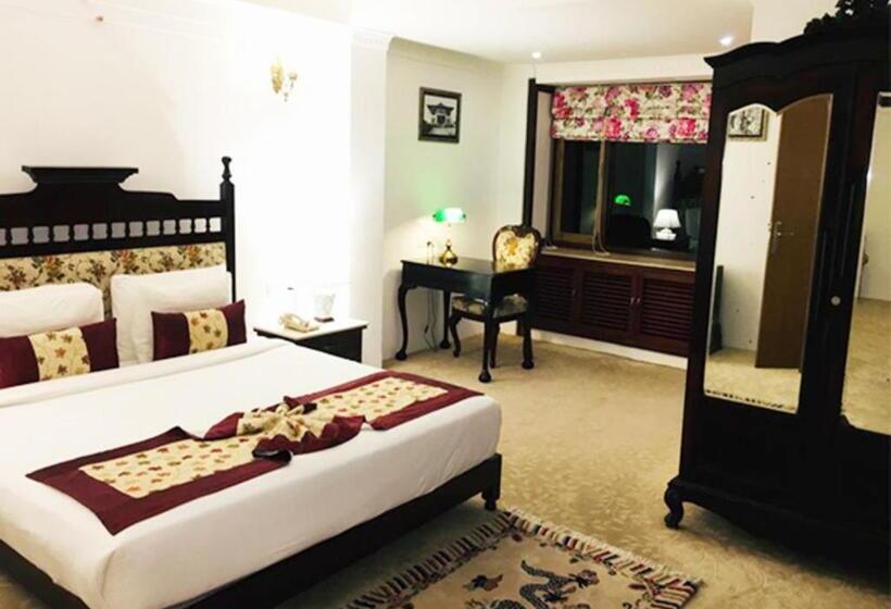 سوئیت با تخت بزرگ, The Chumbi Mountain Retreat & Spa