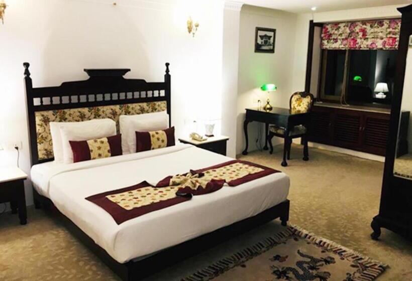 سوئیت با تخت بزرگ, The Chumbi Mountain Retreat & Spa