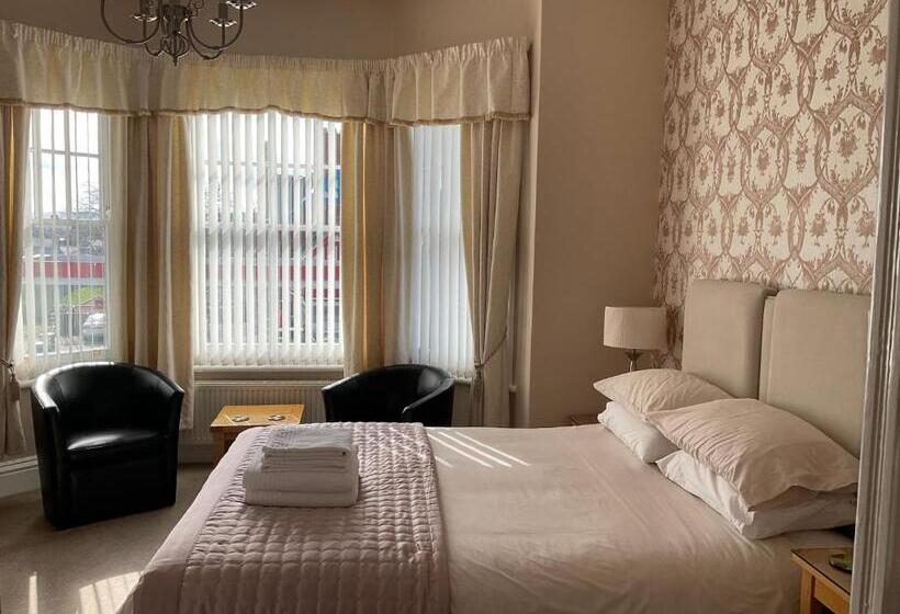 اتاق استاندارد با تخت بزرگ, Glenora Guest House