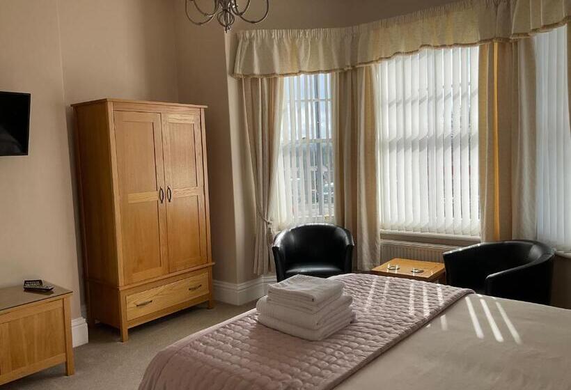 اتاق استاندارد با تخت بزرگ, Glenora Guest House