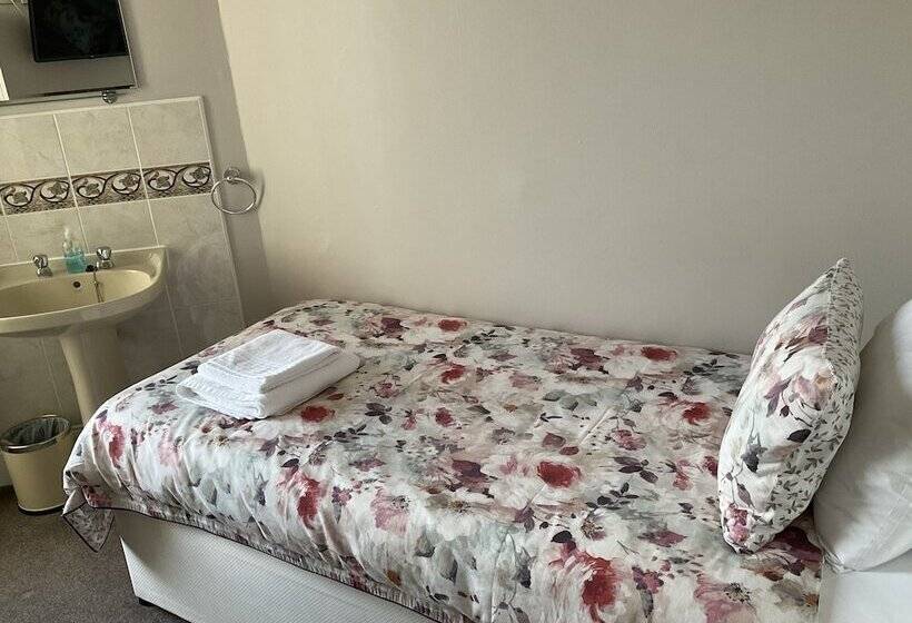 اتاق استاندارد یک نفره, Glenora Guest House